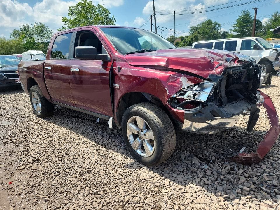 2017 RAM 1500 SLT 4
