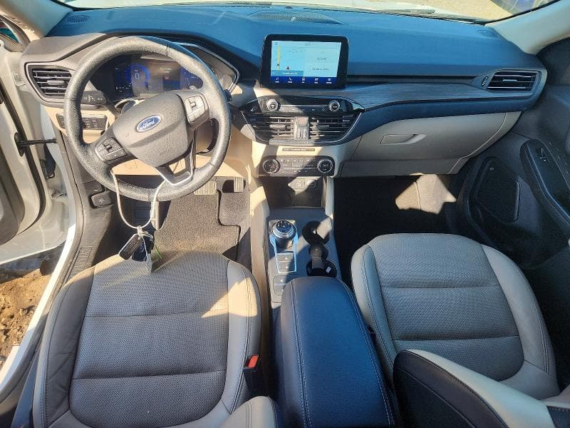 2020 FORD ESCAPE TITANIUM 8