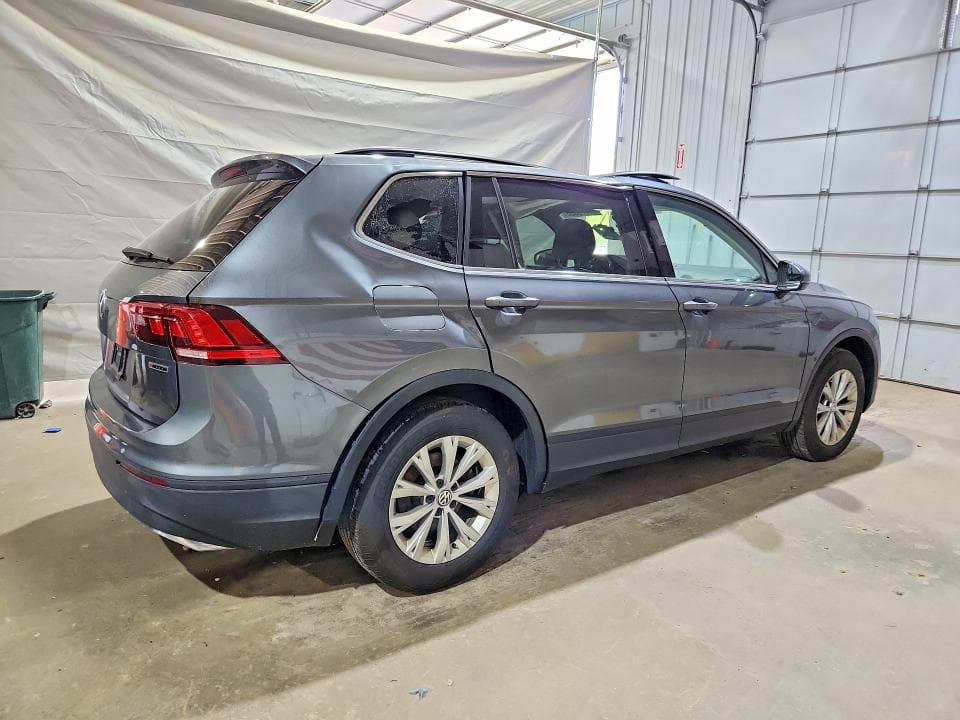 2019 VOLKSWAGEN TIGUAN SE 3
