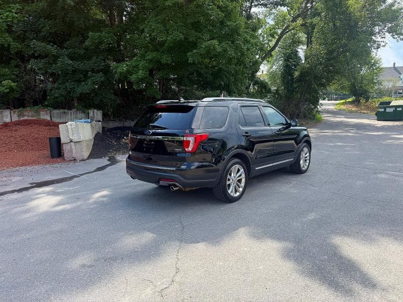 2018 FORD EXPLORER XLT 4