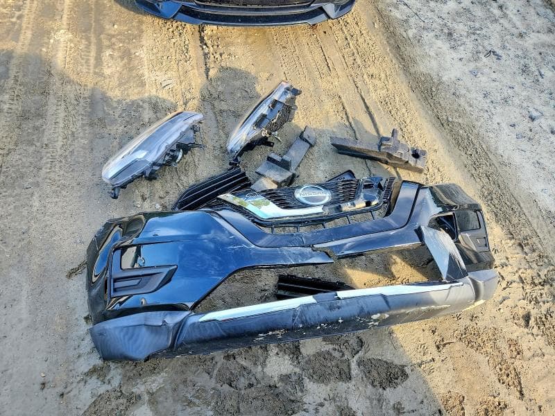 2018 NISSAN ROGUE SV 13