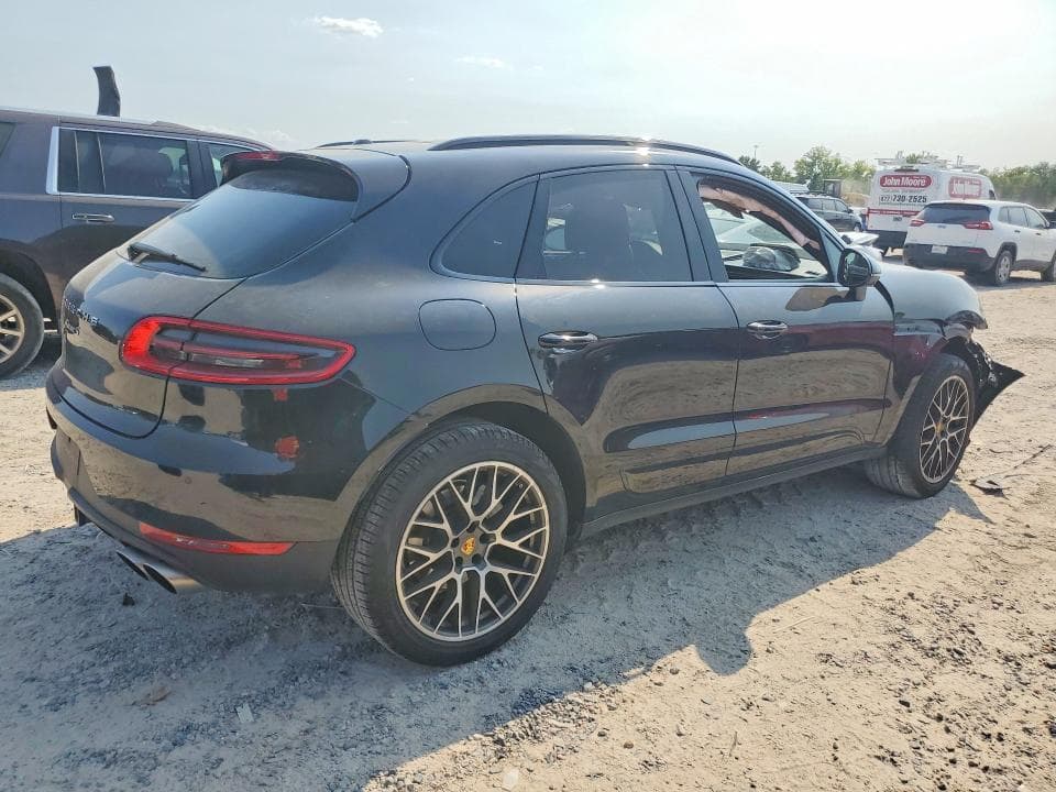 2017 PORSCHE MACAN S 3