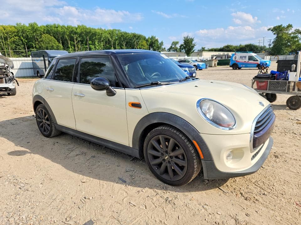 2019 MINI COOPER 4