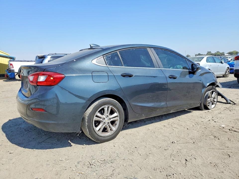2018 CHEVROLET CRUZE LT 3
