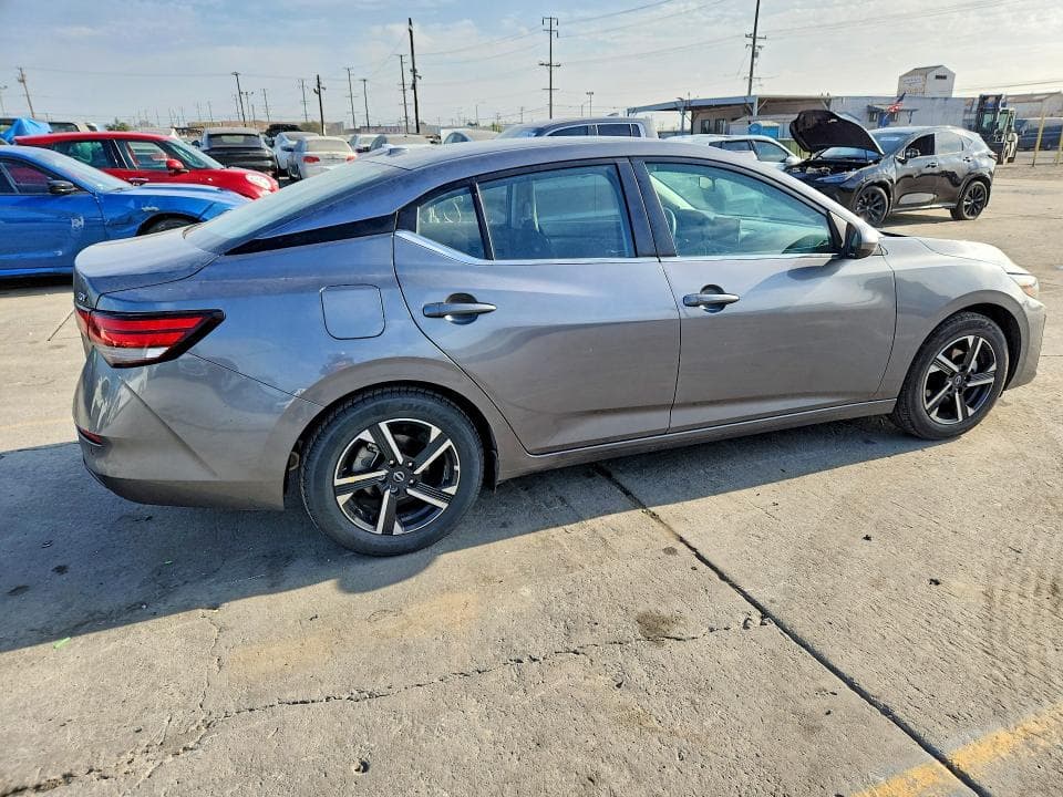 2024 NISSAN SENTRA SV 3