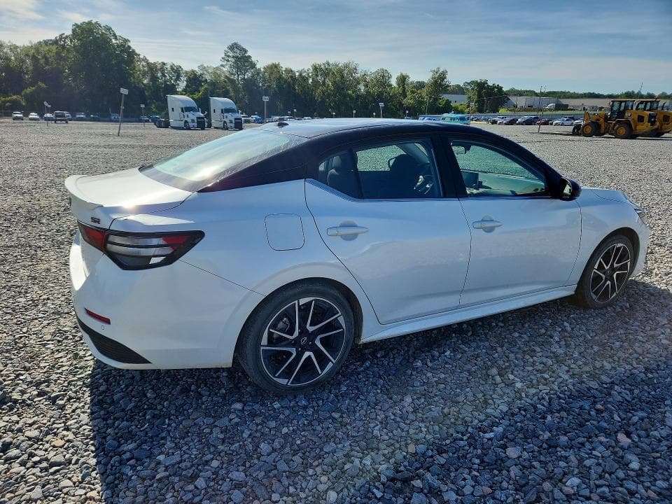2024 NISSAN SENTRA SR 3