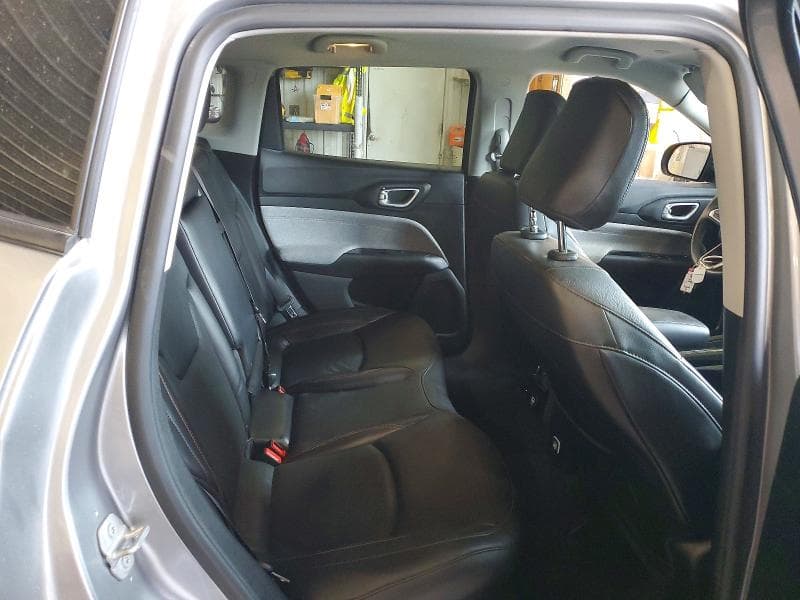 2022 JEEP COMPASS LATITUDE LUX 11
