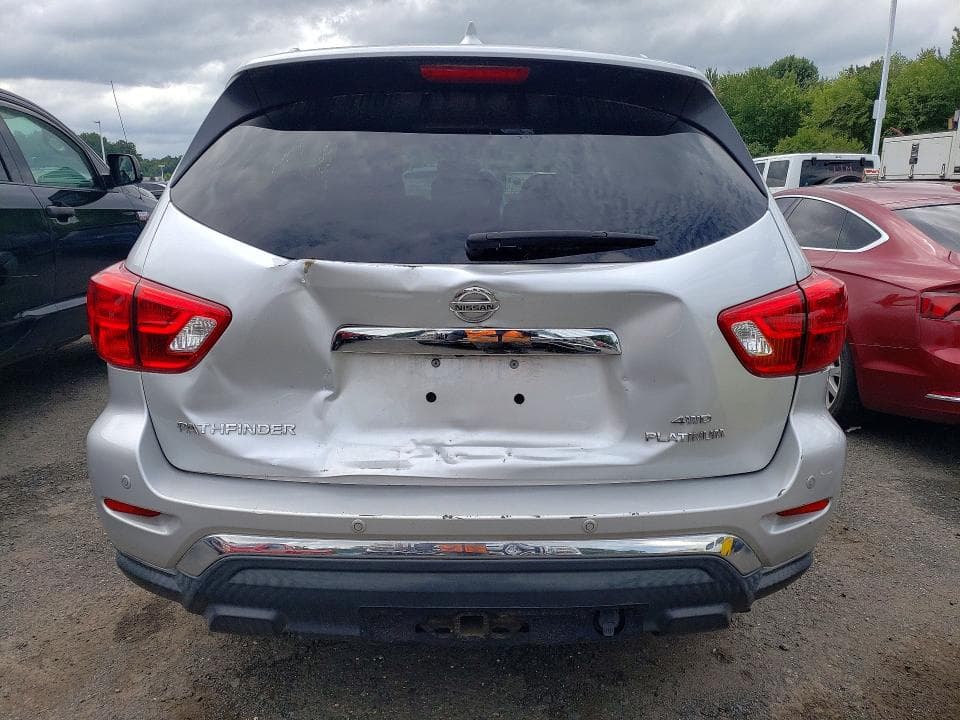 2019 NISSAN PATHFINDER PLATINUM 6