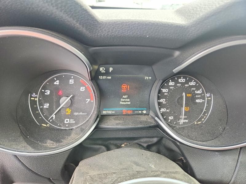2018 ALFA ROMEO STELVIO TI SPORT 9