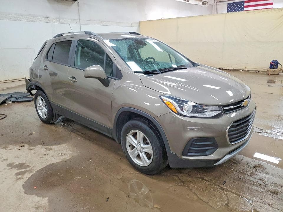 2021 CHEVROLET TRAX 1LT 4