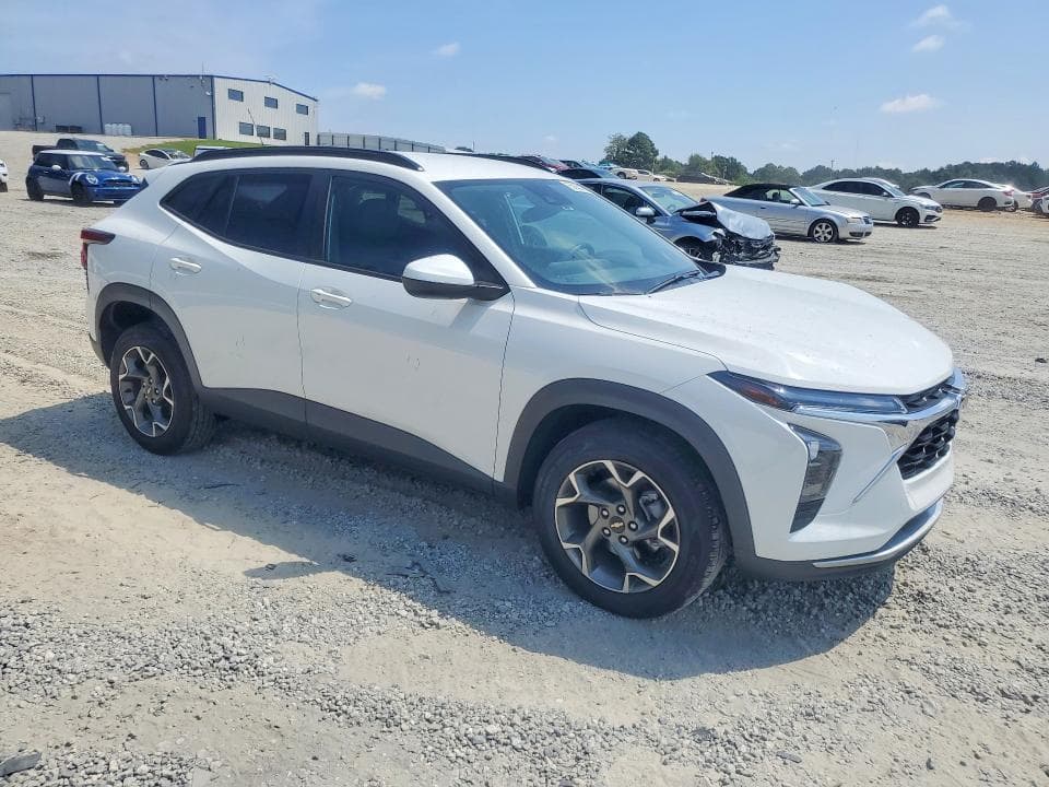 2025 CHEVROLET TRAX 1LT 4