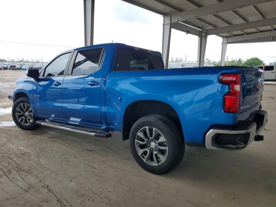2023 CHEVROLET SILVERADO C1500 LT 2