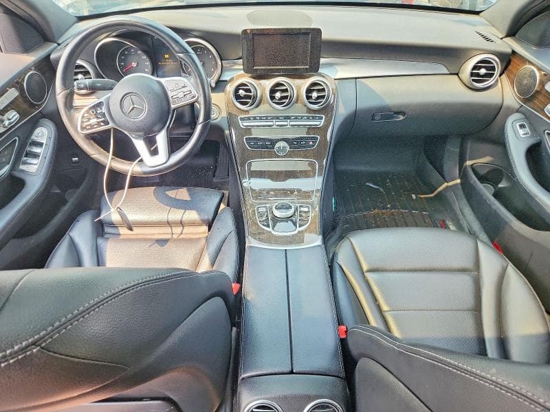 2019 MERCEDES-BENZ C 300 4MATIC 8