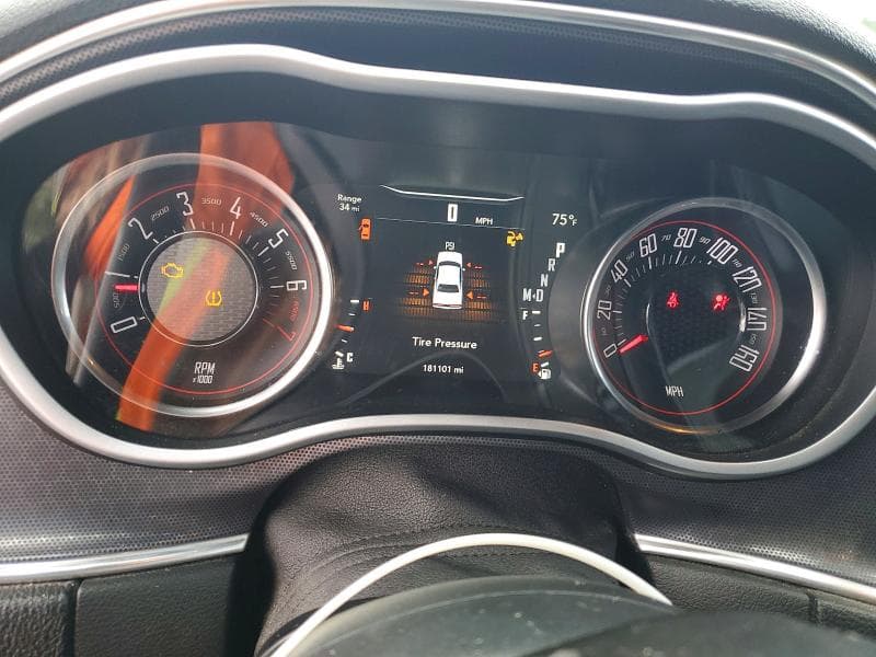 2017 DODGE CHALLENGER SXT 9
