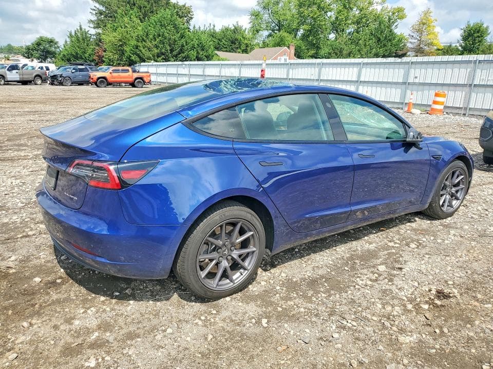 2023 TESLA MODEL 3 3