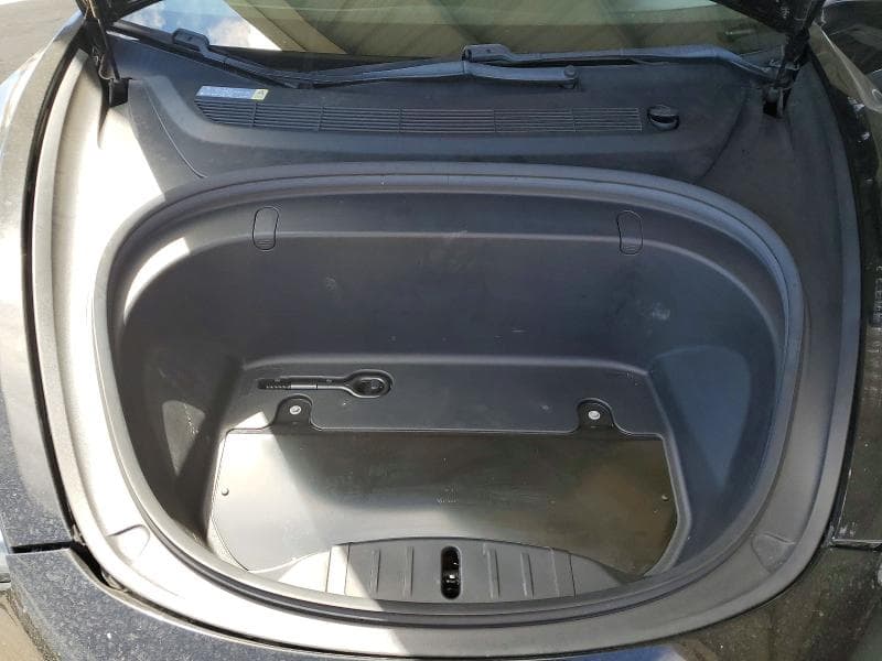2018 TESLA MODEL 3 11