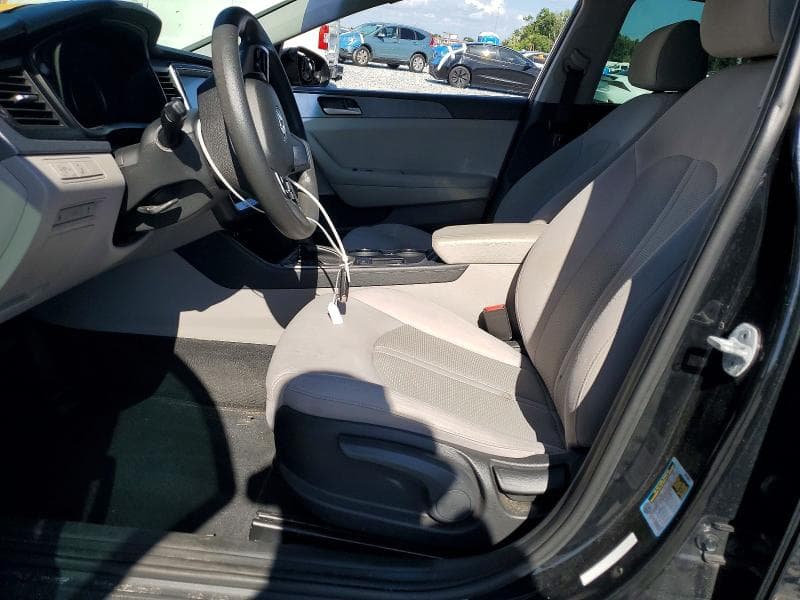 2019 HYUNDAI SONATA SE 7