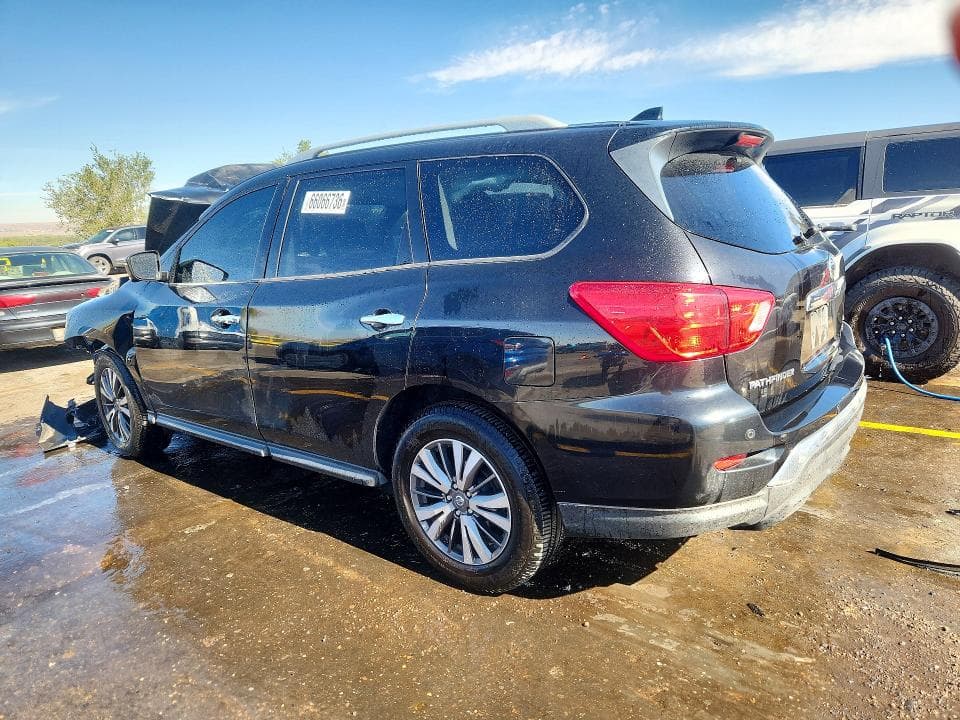 2019 NISSAN PATHFINDER SL 2
