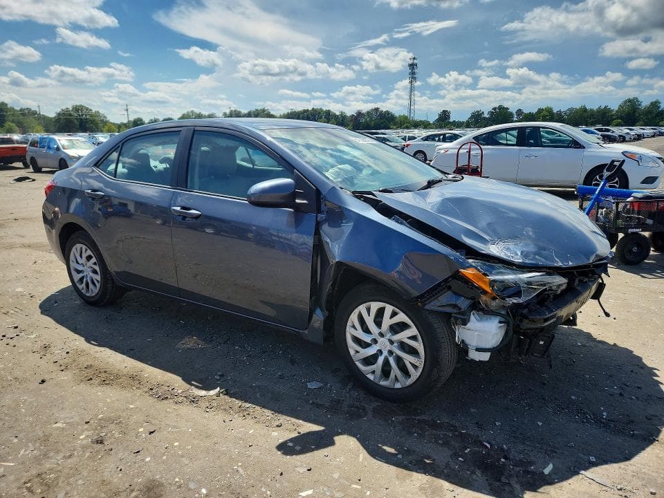 2018 TOYOTA COROLLA LE 4