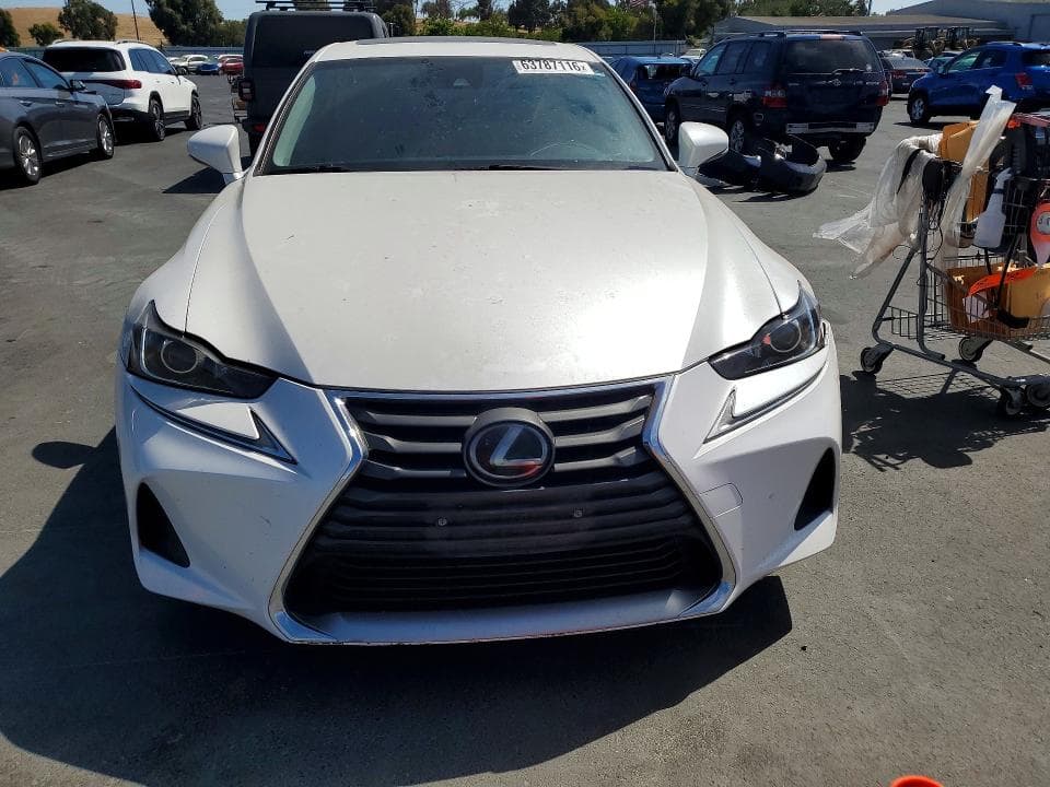 2019 LEXUS IS 300 5
