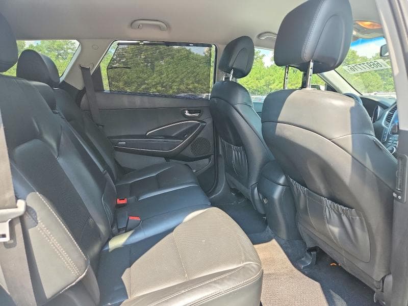 2019 HYUNDAI SANTA FE XL SE 11