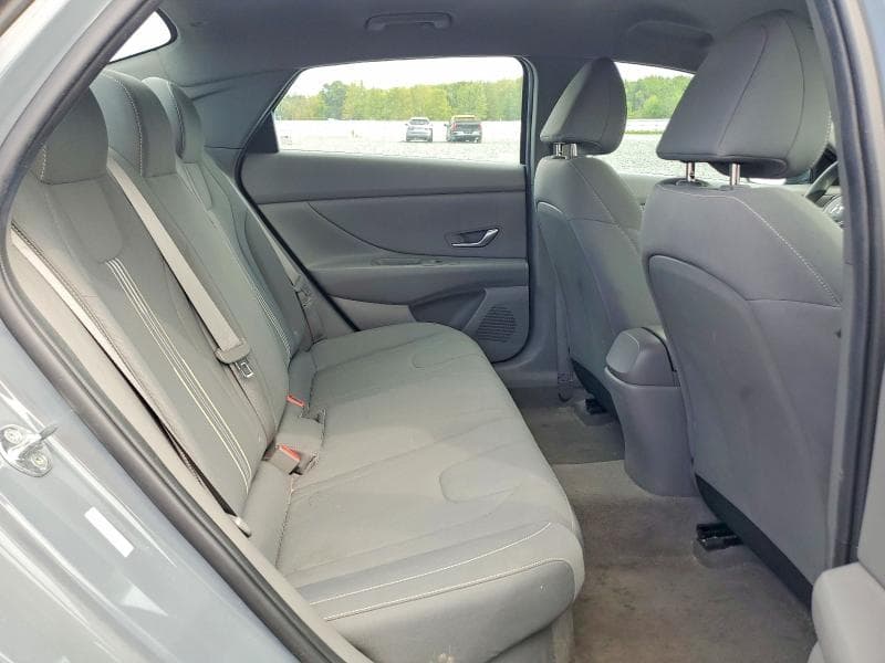 2022 HYUNDAI ELANTRA BLUE 10