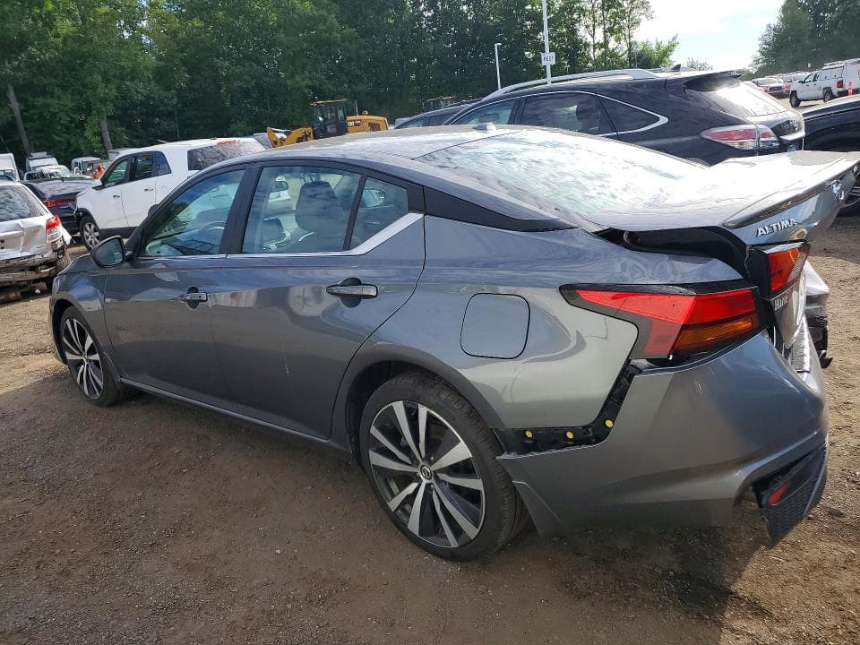 2021 NISSAN ALTIMA SR 2