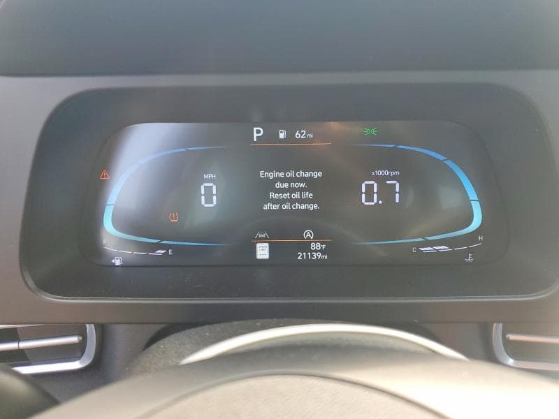 2025 HYUNDAI ELANTRA SE 9