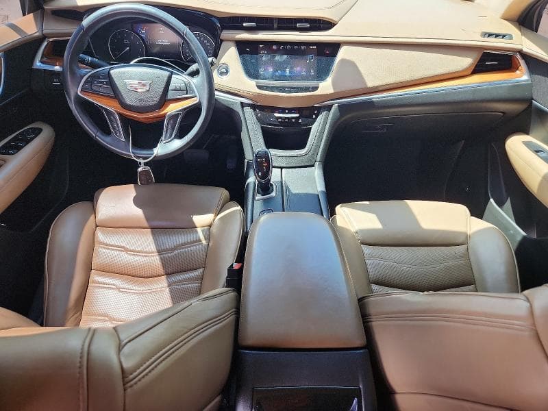 2017 CADILLAC XT5 PLATINUM 8