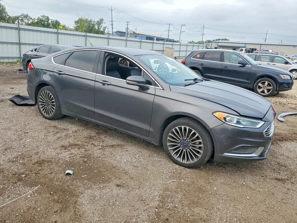 2018 FORD FUSION SE 4