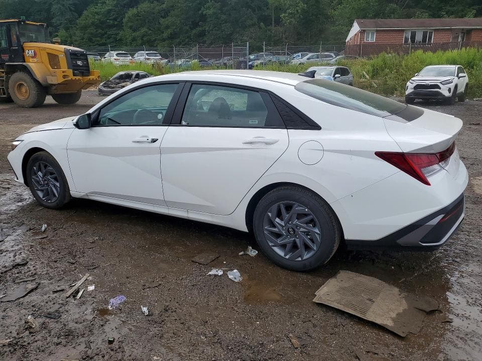 2026 HYUNDAI ELANTRA HYBRID BLUE 2