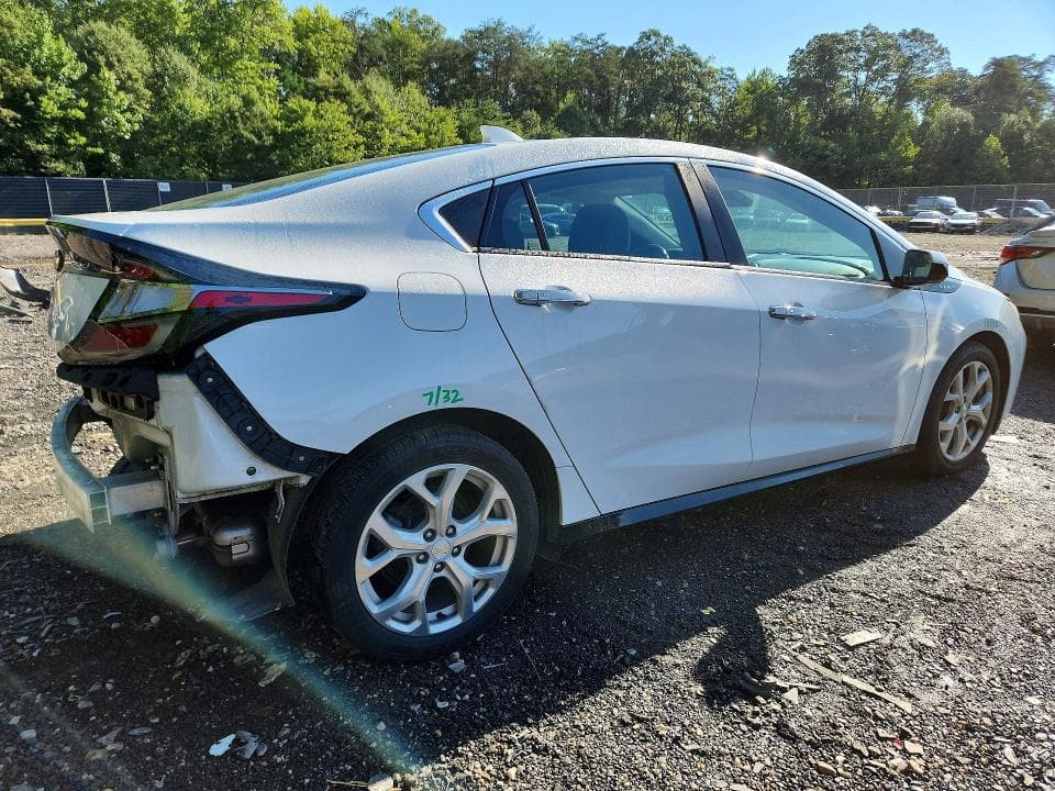 2017 CHEVROLET VOLT PREMIER 3