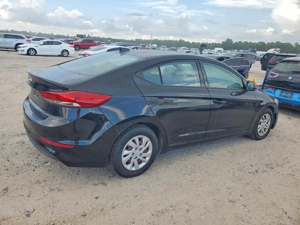 2017 HYUNDAI ELANTRA SE 3