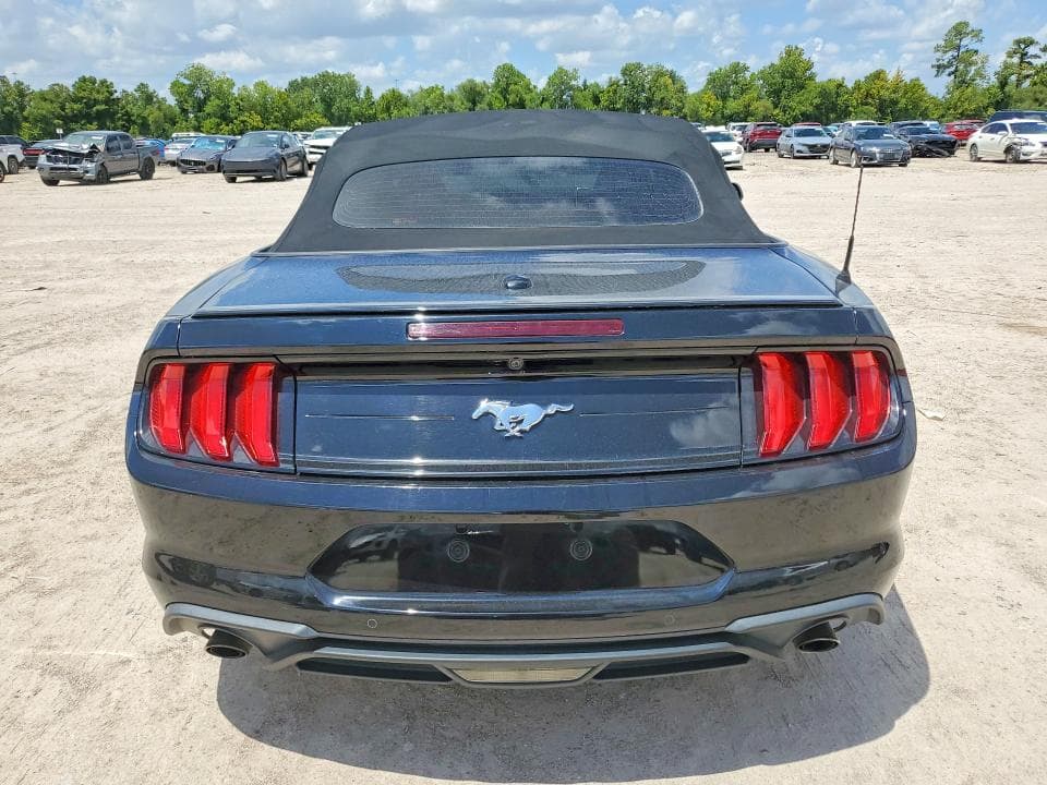2022 FORD MUSTANG 6