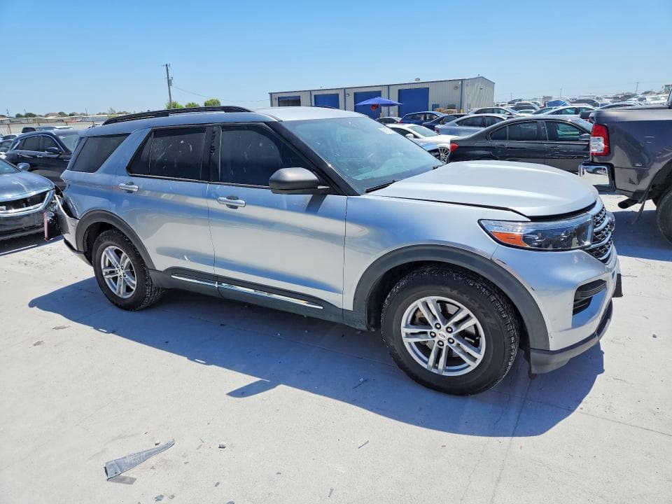 2022 FORD EXPLORER XLT 4