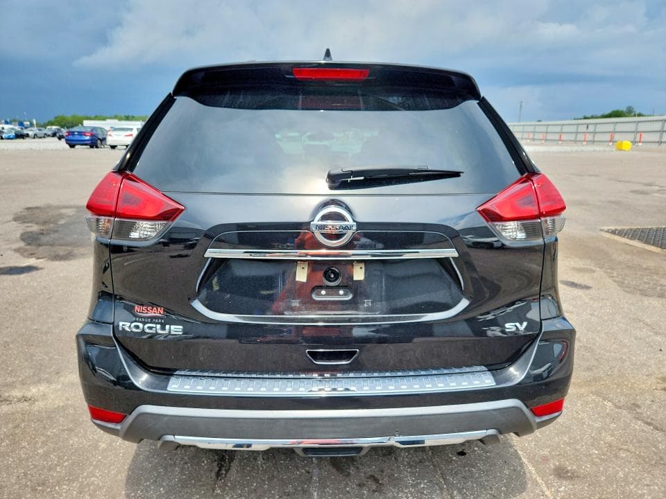 2017 NISSAN ROGUE SV 6