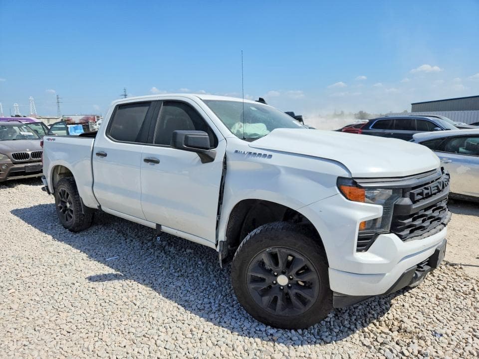 2022 CHEVROLET SILVERADO K1500 CUSTOM 4