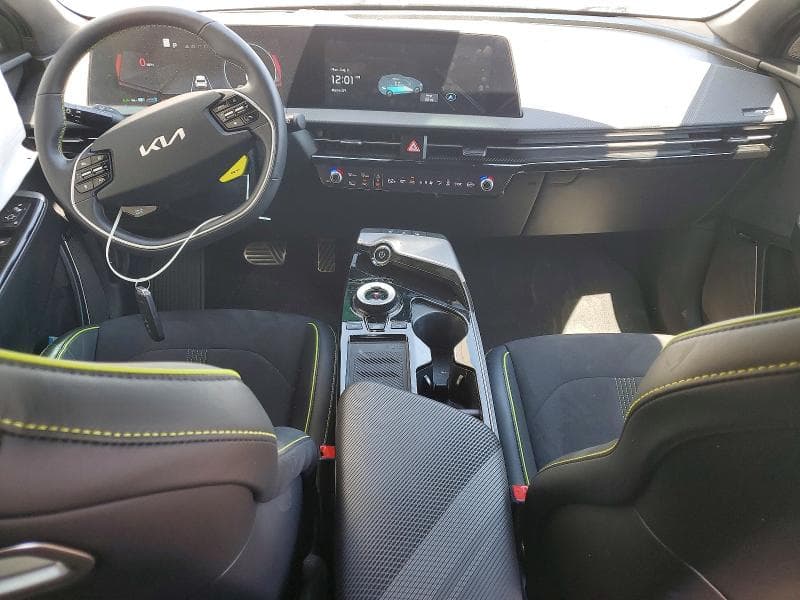 2023 KIA EV6 GT 8