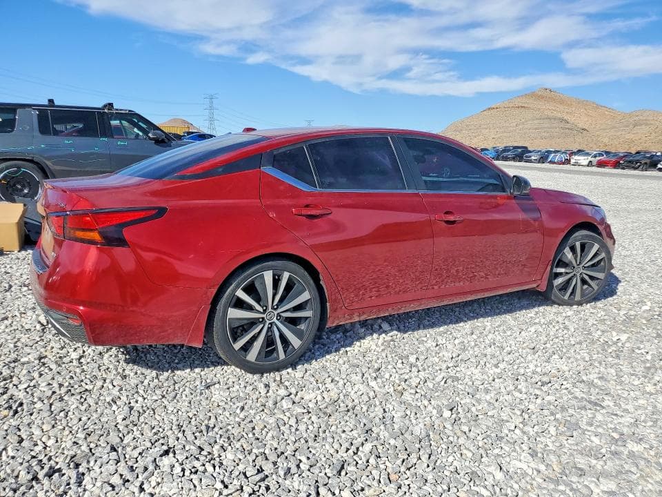 2021 NISSAN ALTIMA SR 3