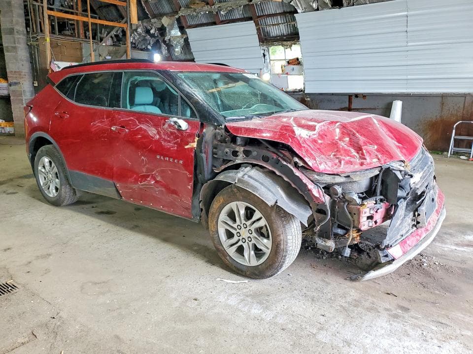 2019 CHEVROLET BLAZER 2LT 4