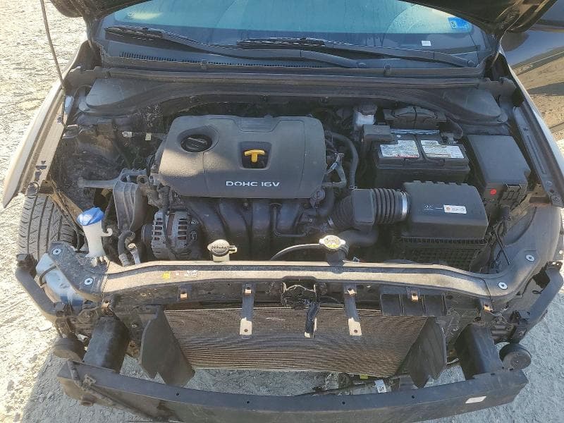 2018 HYUNDAI ELANTRA SEL 11