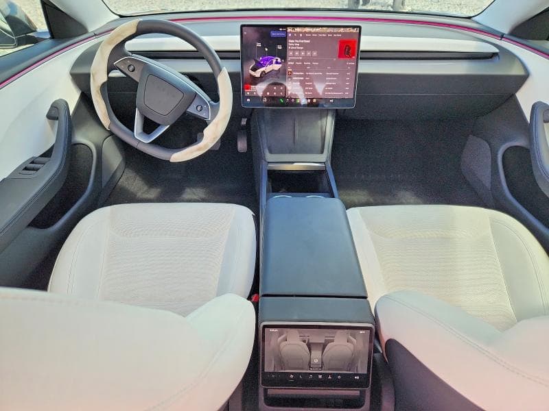 2026 TESLA MODEL 3 8