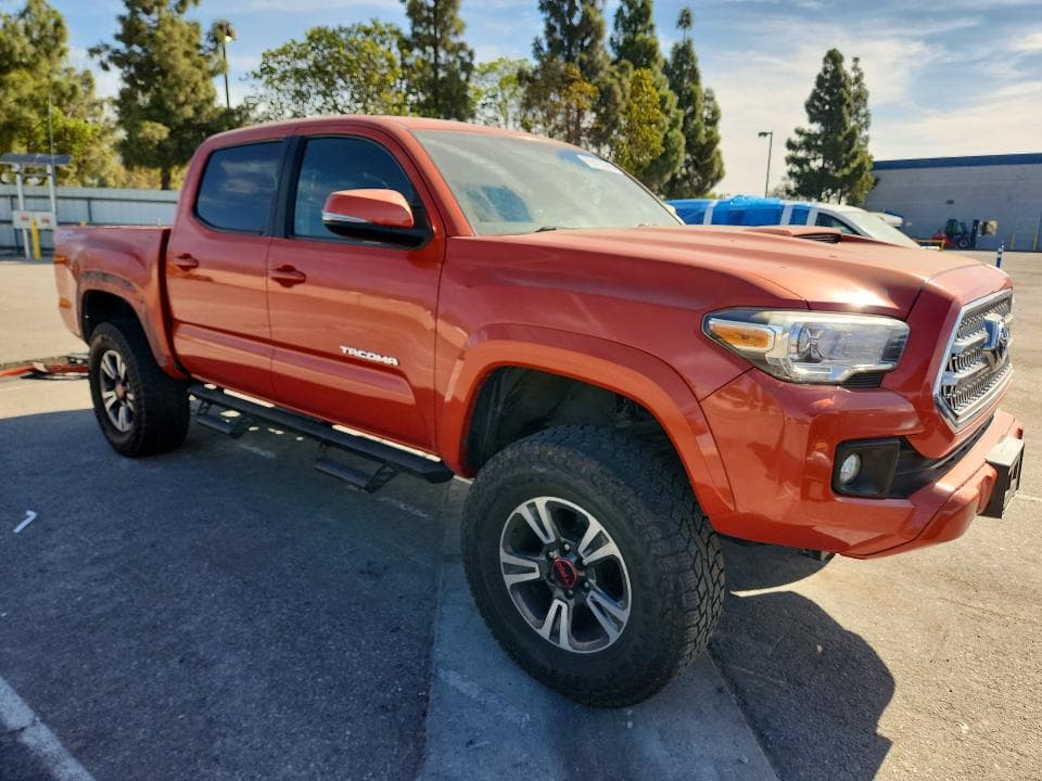 2017 TOYOTA TACOMA TRD SPORT 4
