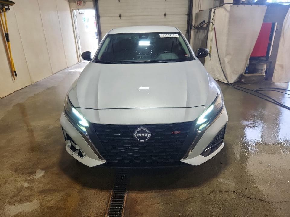 2024 NISSAN ALTIMA SR 5
