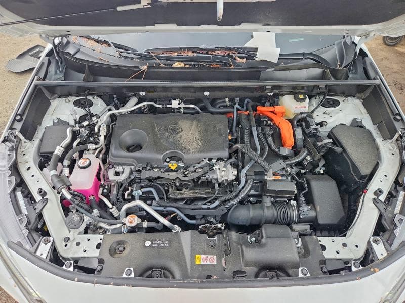 2024 TOYOTA RAV4 PRIME XSE 12