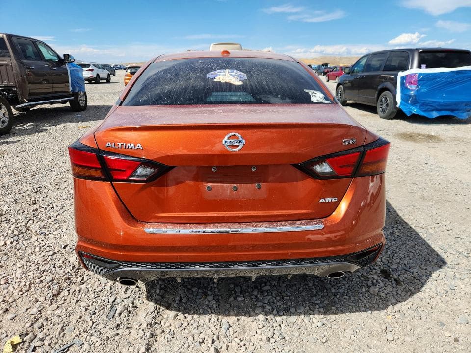 2021 NISSAN ALTIMA SR 6
