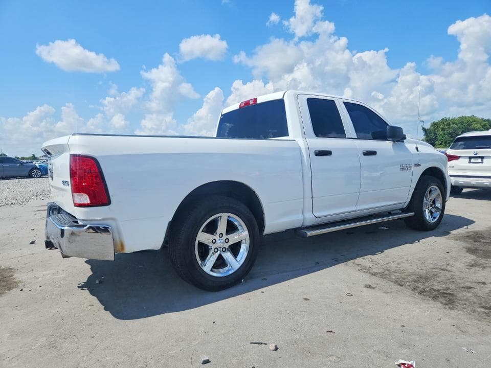 2017 RAM 1500 ST 3