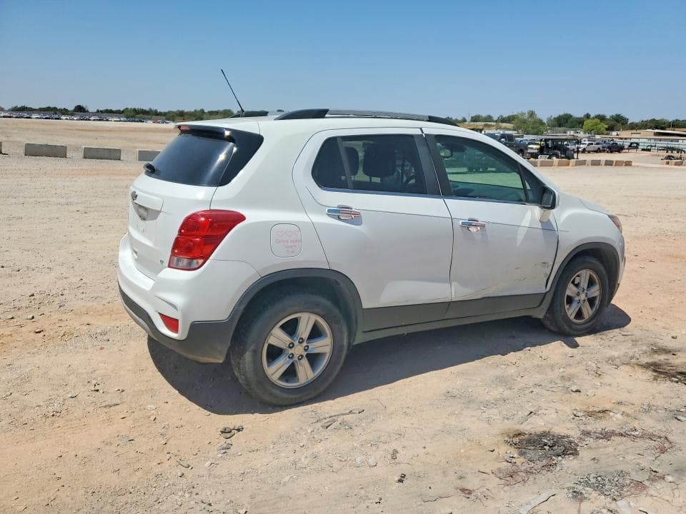2018 CHEVROLET TRAX 1LT 3