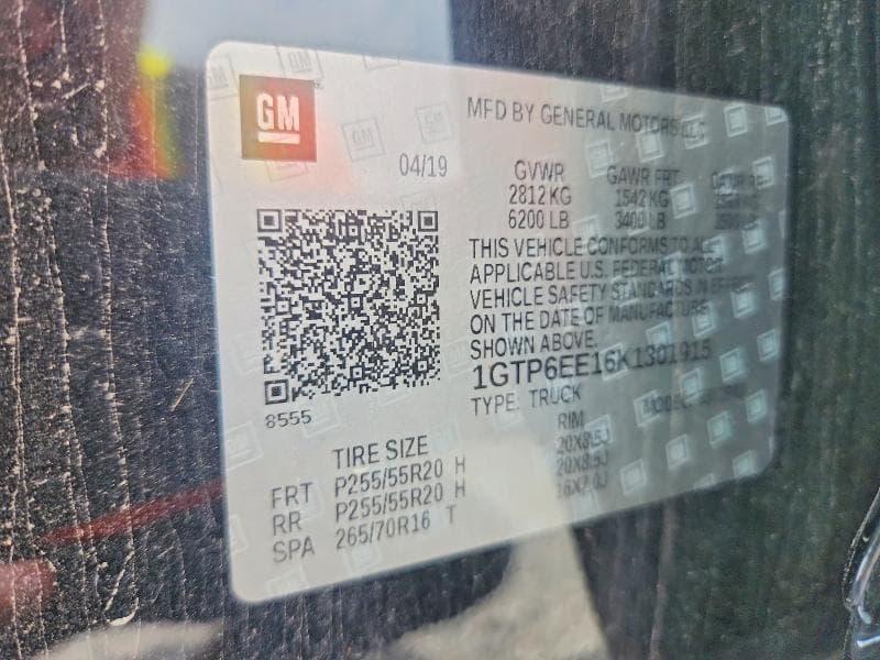 2019 GMC CANYON DENALI 12