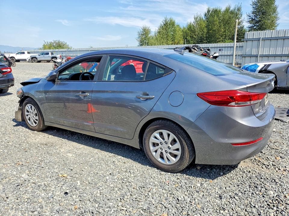 2018 HYUNDAI ELANTRA SE 2